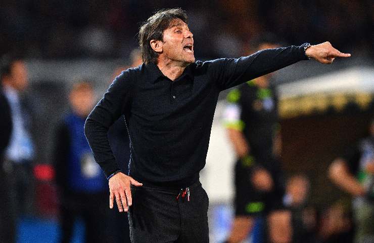 Conte dà indicazioni