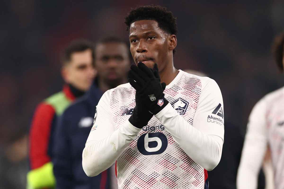 David applaude il pubblico