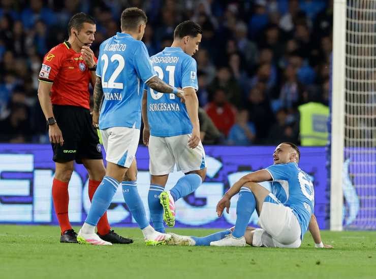 Lobotka nel momento dell'infortunio
