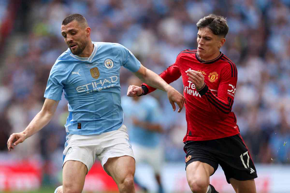 Kovacic in azione con Garnacho