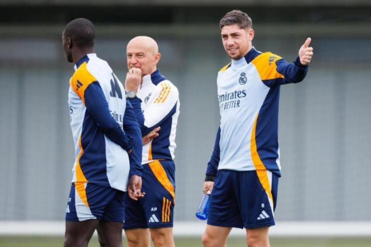 Pintus con Valverde in allenamento
