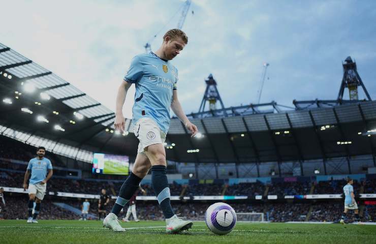 De Bruyne dal basso