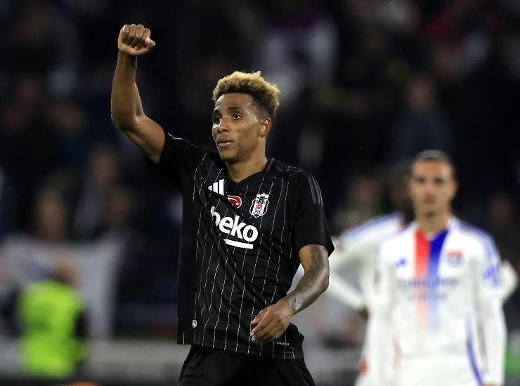 Gedson Fernandes esulta dopo un gol