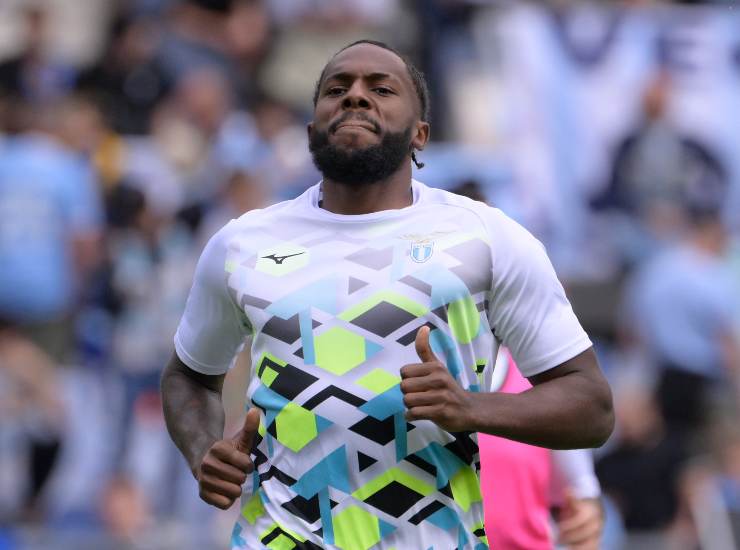 Nuno Tavares durante un riscaldamento