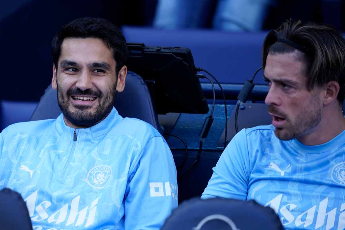 Gundogan in panchina con Grealish