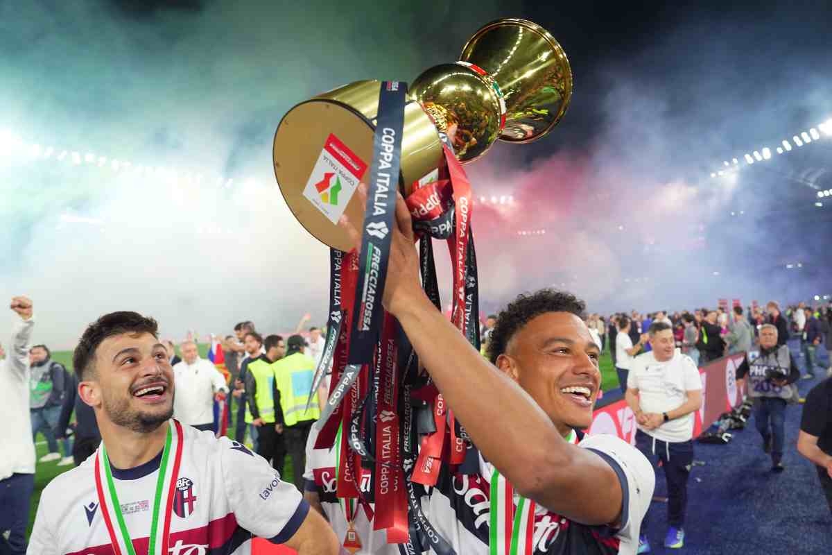 Orsolini esulta con Ndoye