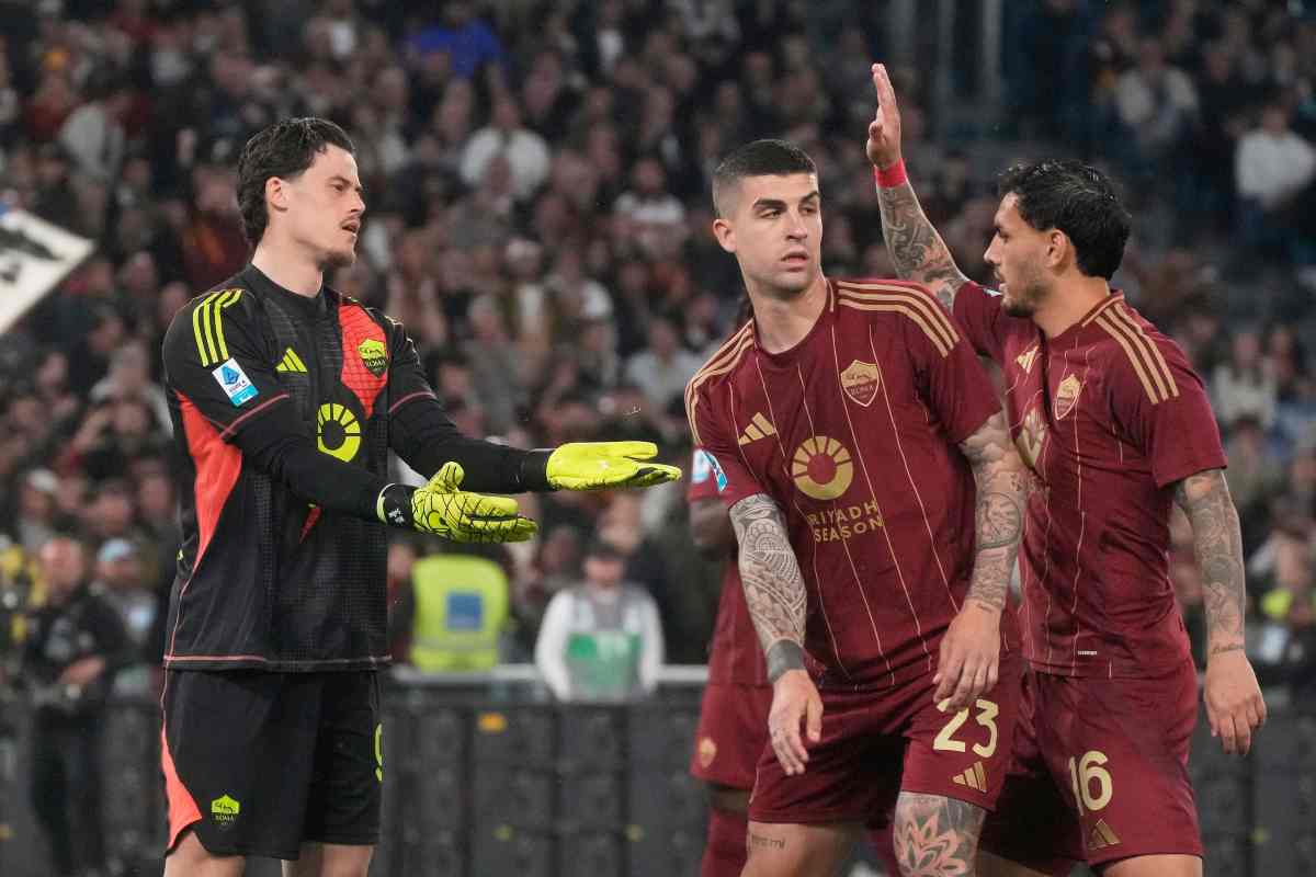 Svilar insieme a Mancini e Paredes