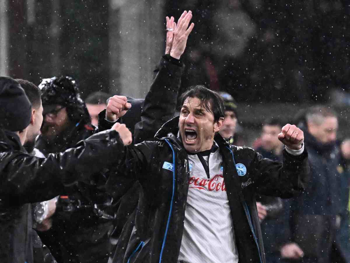 Antonio Conte esulta