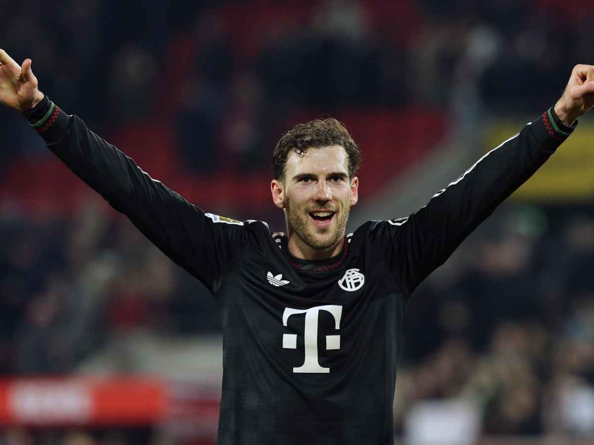 Leon Goretzka esulta