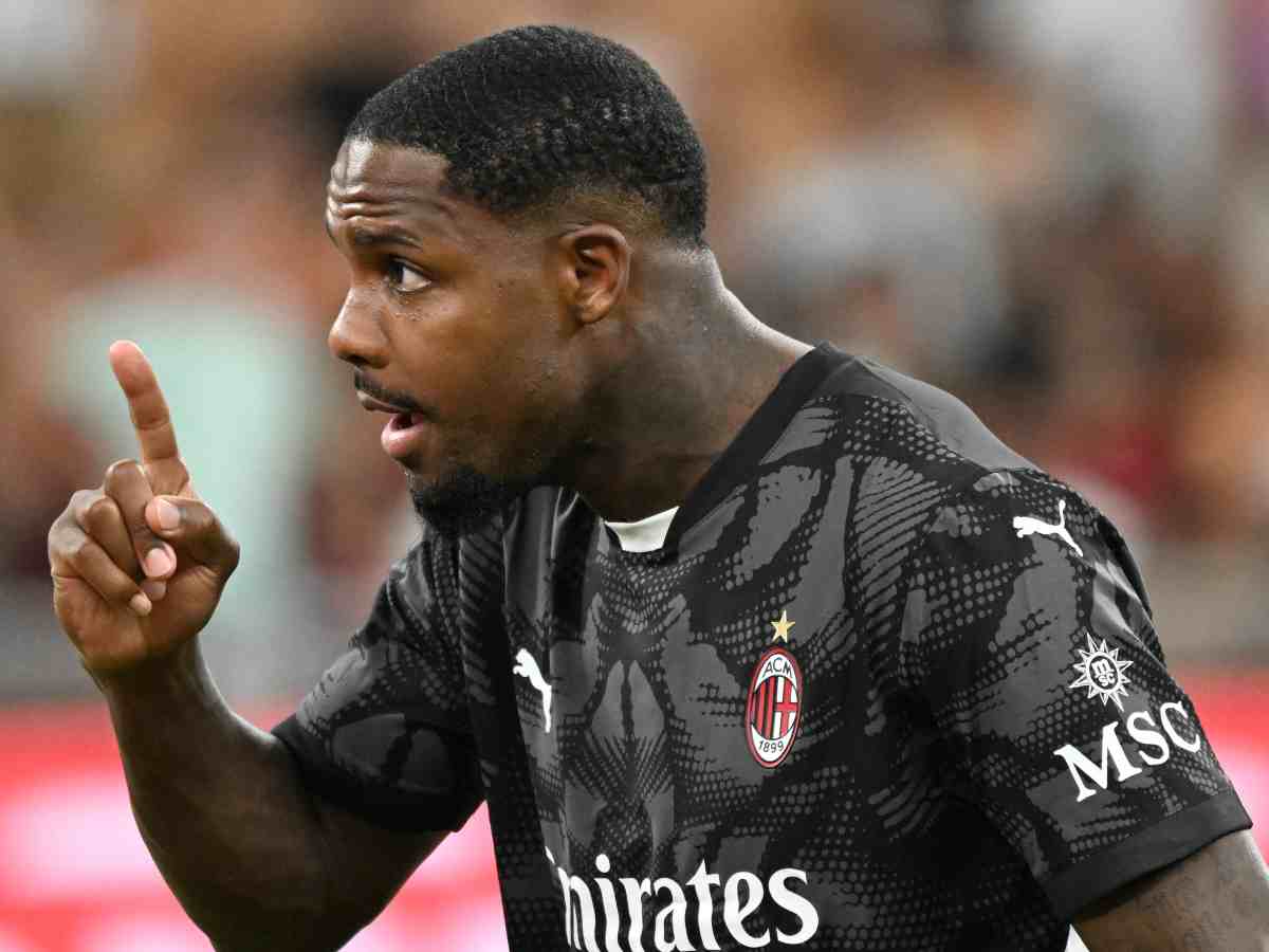 AC Milan’s goalkeeper Mike Maignan reacts at the end of the "Silvio Berlusconi" Trophy soccer match between AC Milan and Monza at the Giuseppe Meazza stadium in Milan