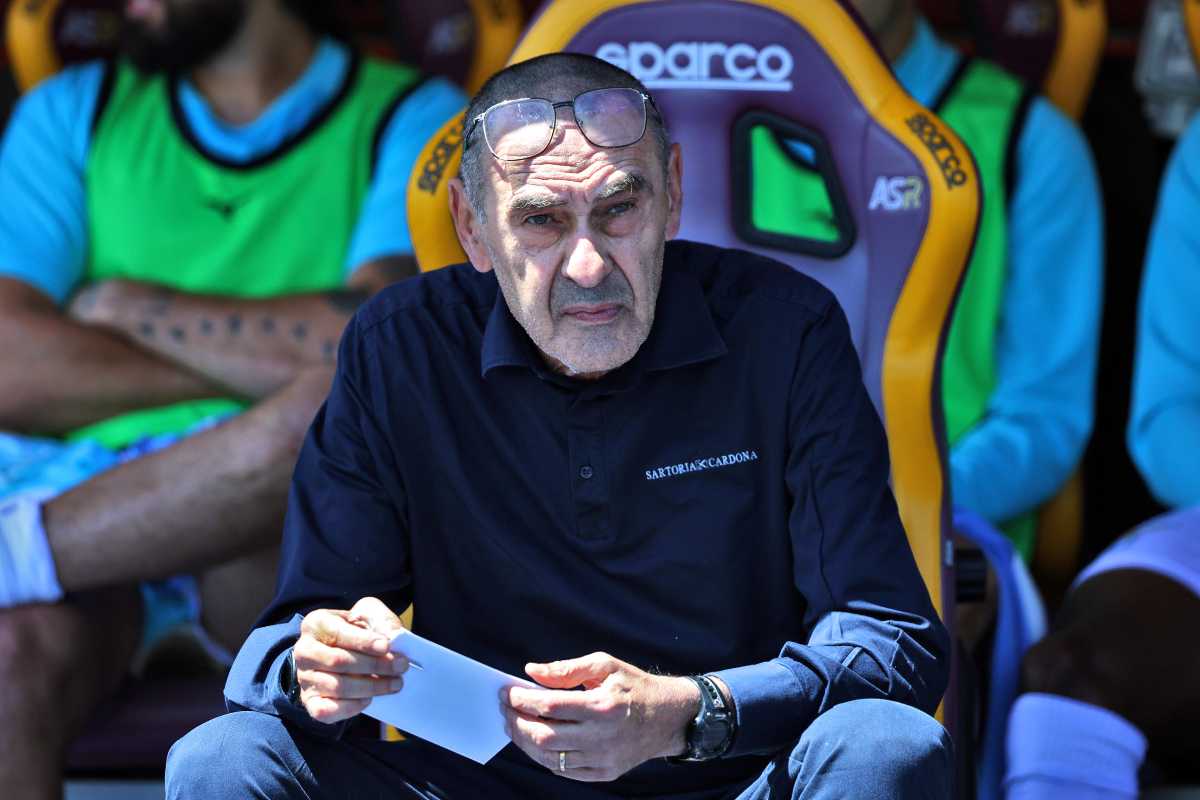 Maurizio Sarri in panchina nel Derby