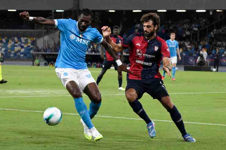 Frank André Zambo Anguissa contro il Cagliari