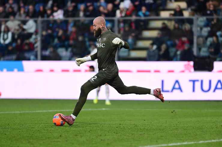 Vanja Milinkovic Savic in un rilancio con il Napoli